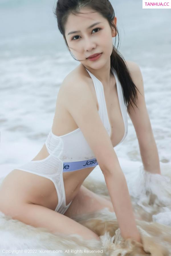 尹甜甜  [XiuRen]高清写真图 2022.01.11 No.4448 尹甜甜第41张图片